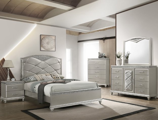 B4780.jpg SETB4780 VALIANT BEDROOM GROUP