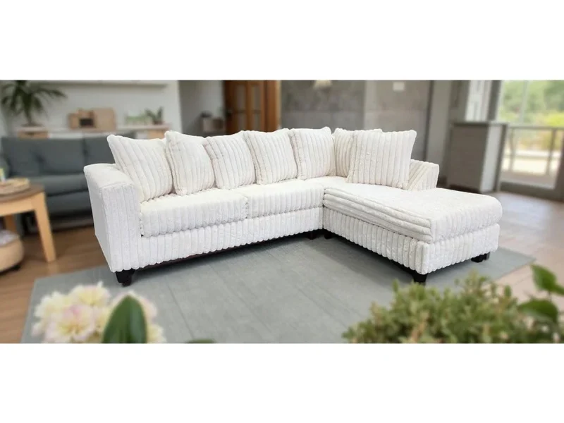 S300 Gia Sectional {Ivory}