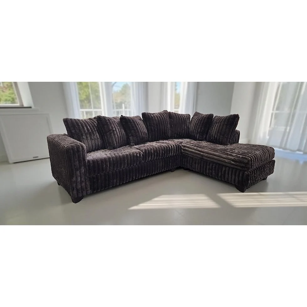 S300 Gia Sectional {Chocolate}